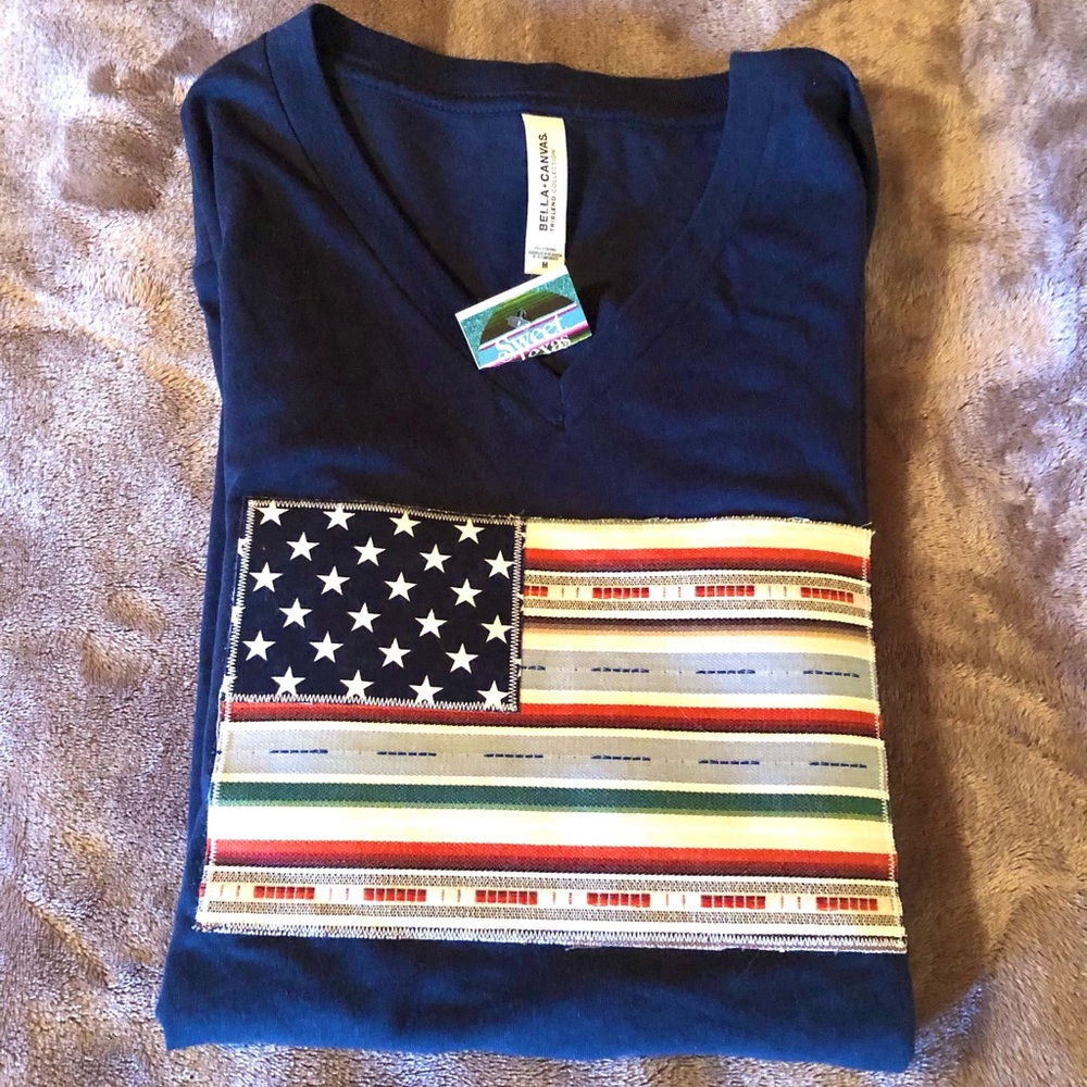 Blue flag T-shirt v-neck NWT